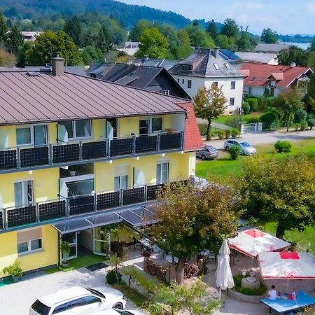 Hotel Hudelist Krumpendorf Екстер'єр фото